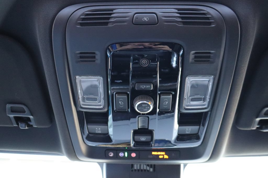 New 2026 Chevrolet Tahoe High Country AWD/4WD image 23