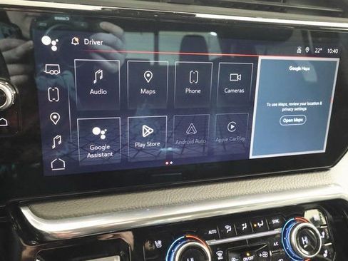 Used 2024 GMC Sierra 2500 Denali w/ Technology Package image 3