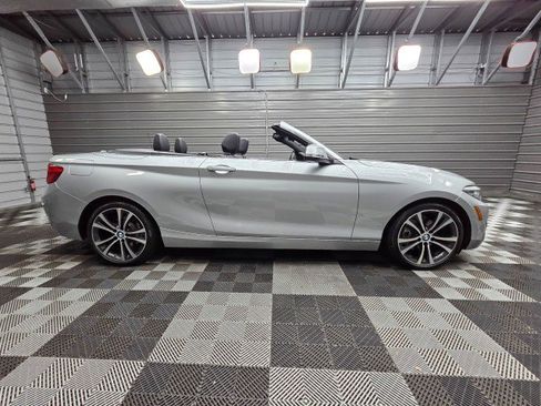 Used 2018 BMW 230i xDrive Convertible AWD/4WD image 9
