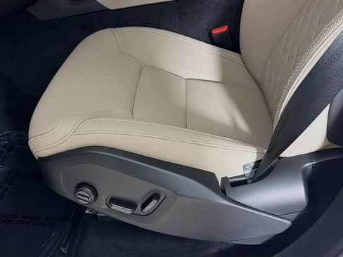 New 2026 Volvo XC90 B6 Plus w/ Protection Package Premier AWD/4WD image 20