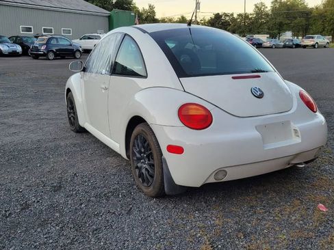 Used 2001 Volkswagen Beetle GLS FWD image 5