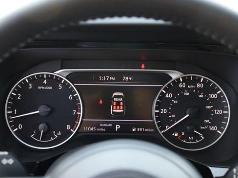 Certified 2025 Nissan Pathfinder SV w/ SV Premium Package FWD image 16