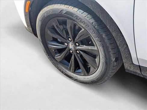 New 2025 Buick Envista Sport Touring w/ Convenience I Package image 10