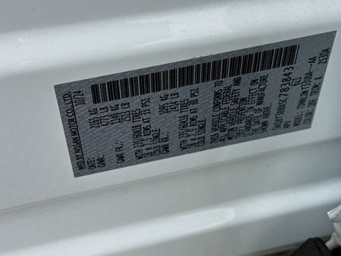 Used 2025 Nissan Rogue SV image 12