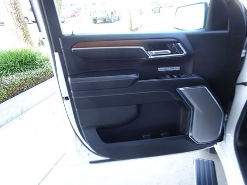 Certified 2024 GMC Sierra 1500 Denali w/ Denali Reserve Package AWD/4WD image 30