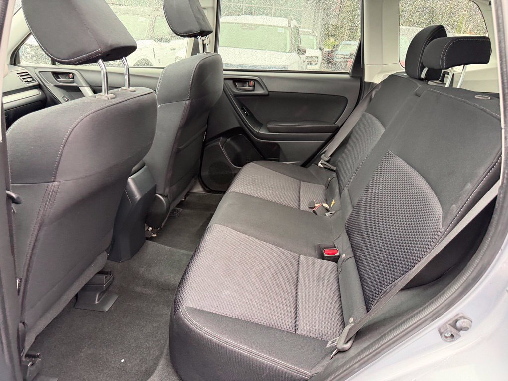 Used 2015 Subaru Forester 2.5i Premium AWD/4WD image 16