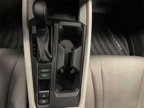 Certified 2025 Honda Accord LX image 19