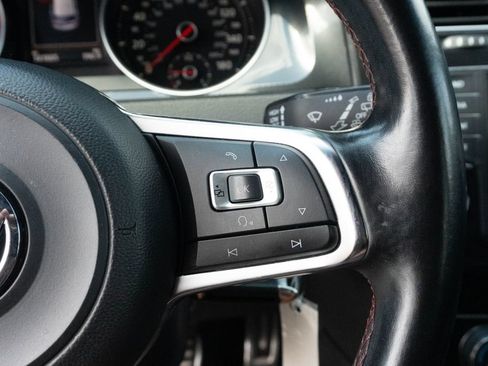 Used 2015 Volkswagen GTI S FWD image 21