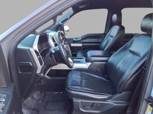 Used 2020 Ford F150 Lariat image 21