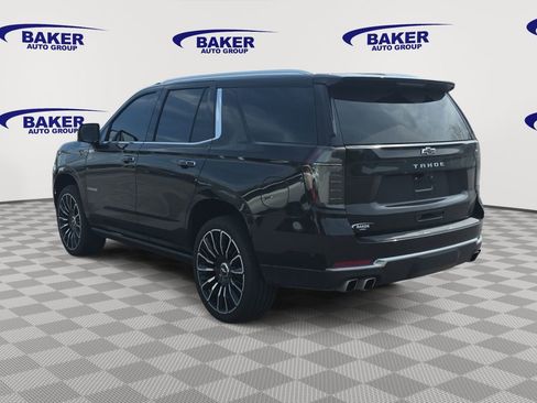 Used 2025 Chevrolet Tahoe High Country AWD/4WD image 7