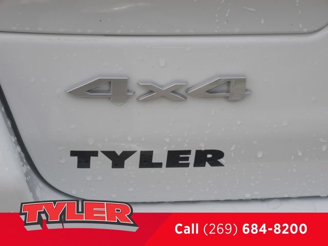 Certified 2024 Jeep Grand Cherokee Limited AWD/4WD image 13