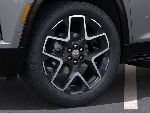 New 2026 Chevrolet Traverse High Country AWD/4WD image 9