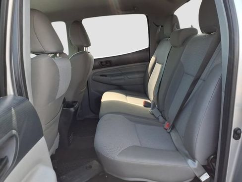 Used 2014 Toyota Tacoma 4x4 Double Cab image 14