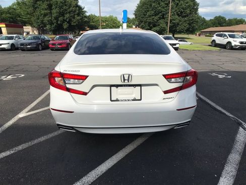 Used 2020 Honda Accord Sport image 11