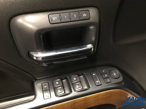 Used 2016 Chevrolet Silverado 2500 LTZ w/ Snow Plow Prep Package AWD/4WD image 27
