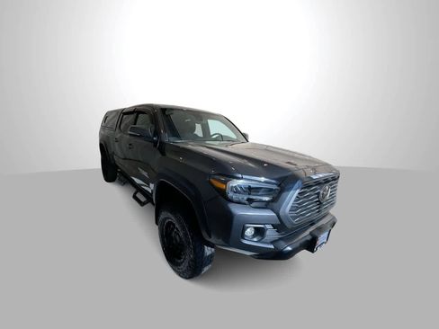 Certified 2023 Toyota Tacoma TRD Off-Road AWD/4WD image 2