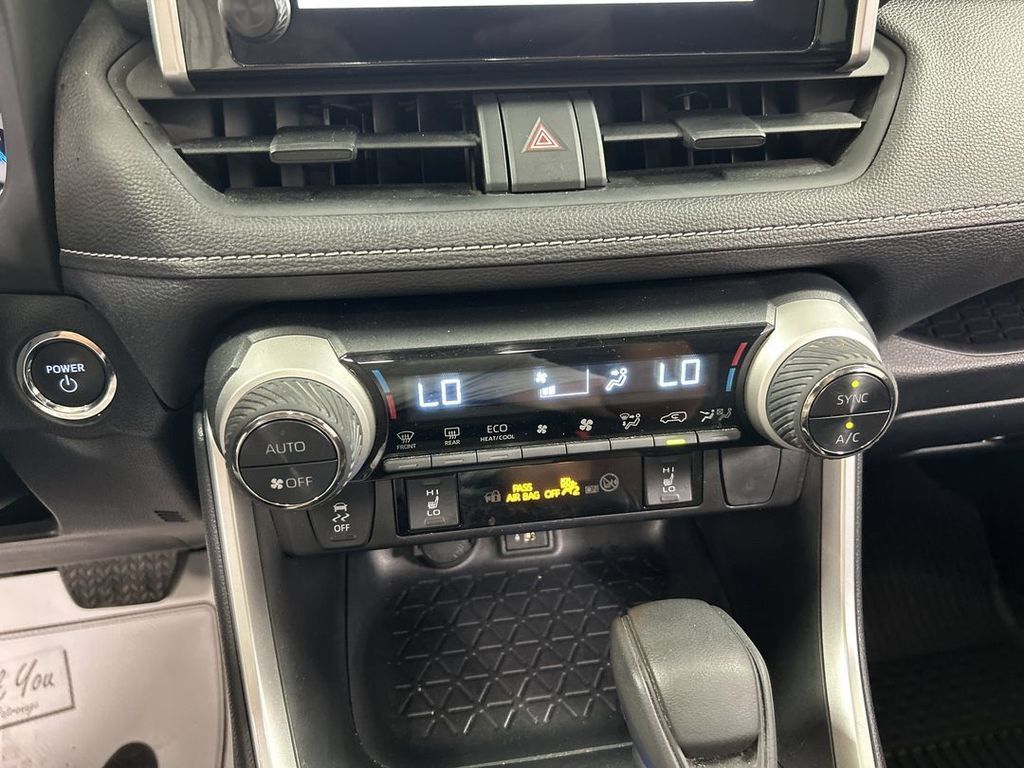 Used 2023 Toyota RAV4 XLE w/ Convenience Package AWD/4WD image 16