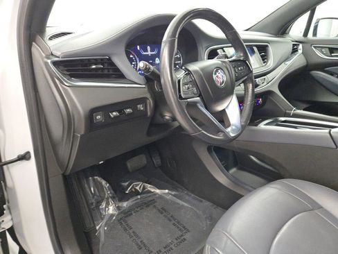 Used 2024 Buick Enclave Premium image 23
