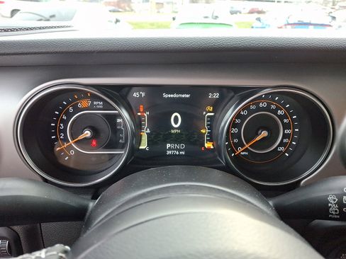 Used 2021 Jeep Wrangler Unlimited Sport image 25