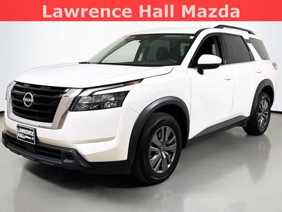 Used 2025 Nissan Pathfinder SV