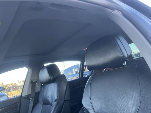 Used 2011 BMW 740Li image 17