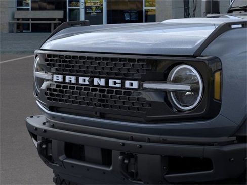 New 2025 Ford Bronco Badlands image 19