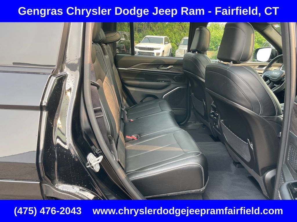 Certified 2023 Jeep Grand Cherokee Overland AWD/4WD image 25