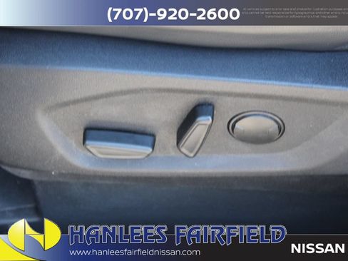 Used 2024 Ford Edge SEL AWD/4WD image 13