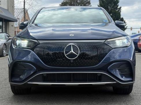 Used 2023 Mercedes-Benz EQE 350+ 4MATIC SUV w/ AMG Line Exterior Package image 8