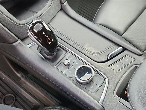 Used 2021 Cadillac XT5 Sportv w/ LPO, Floor Liner Package image 23