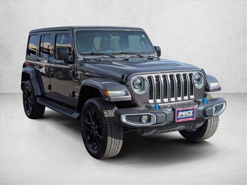 Used 2023 Jeep Wrangler Sahara w/ Cold Weather Group image 3