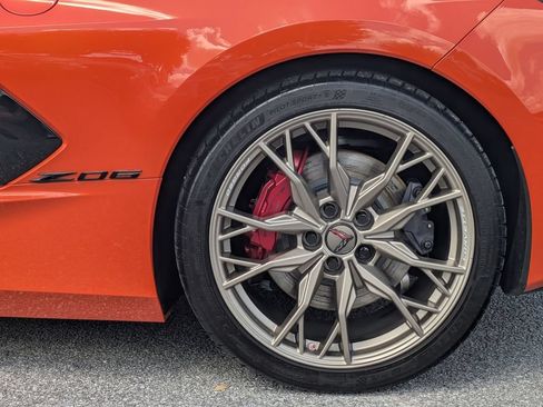 Used 2025 Chevrolet Corvette Stingray Preferred Cpe w/ Z51 Performance Package RWD image 9