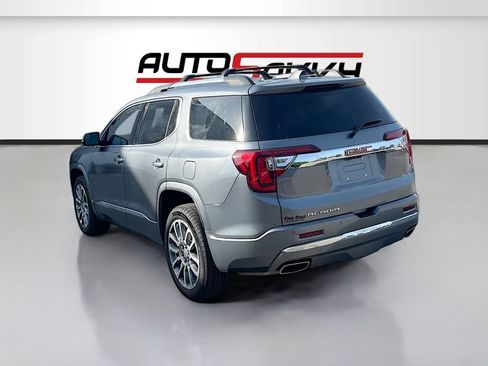 Used 2021 GMC Acadia Denali w/ Denali Technology Package FWD image 5