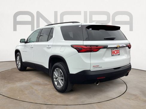 Used 2023 Chevrolet Traverse LT FWD image 12