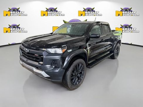 Used 2023 Chevrolet Colorado Trail Boss w/ Advanced Trailering Package AWD/4WD image 1