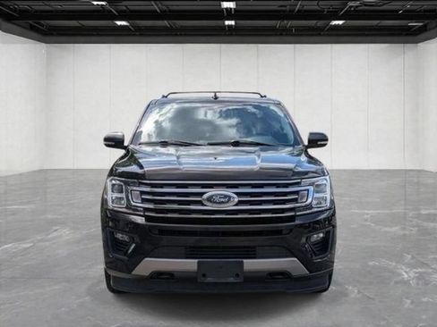 Used 2021 Ford Expedition XLT AWD/4WD image 8