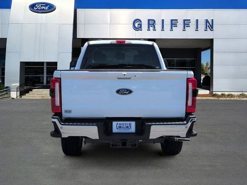 New 2026 Ford F250 Lariat w/ Chrome Package AWD/4WD image 8