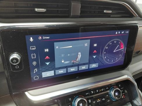 Used 2025 GMC Sierra 2500 Denali Ultimate image 49