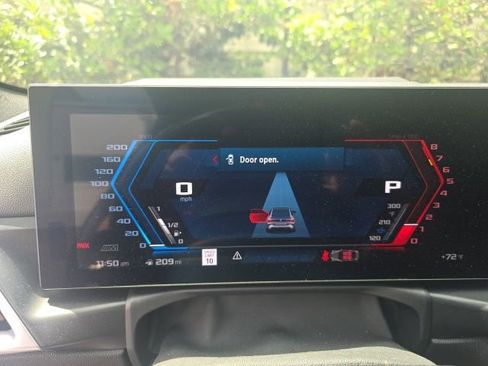 Used 2026 BMW M4 Competition image 24