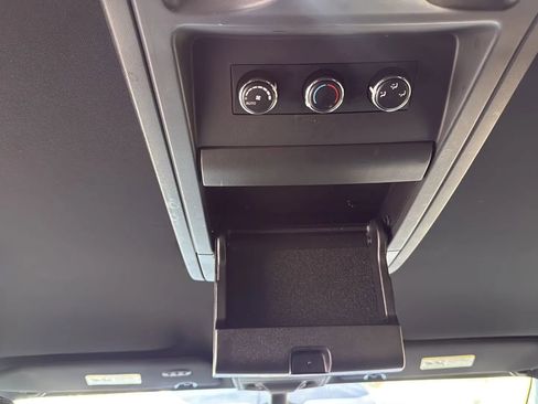 Used 2020 Dodge Grand Caravan GT image 29