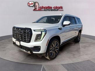 New 2026 GMC Yukon XL Denali Ultimate w/ LPO, Illumination Package video 1