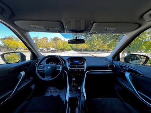 Used 2020 Mitsubishi Eclipse Cross ES image 33