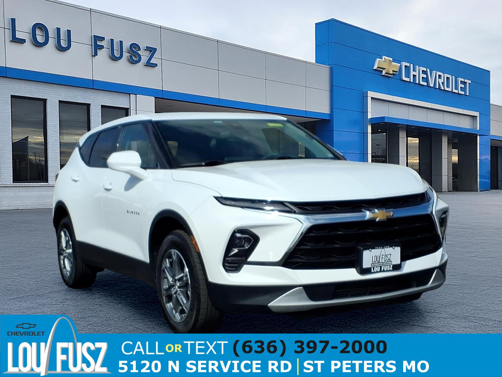 Used 2025 Chevrolet Blazer LT AWD/4WD image 1