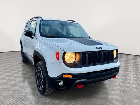 Used 2023 Jeep Renegade Trailhawk image 7