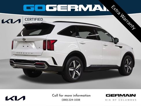 Certified 2021 Kia Sorento S w/ Panoramic Sunroof Package image 8