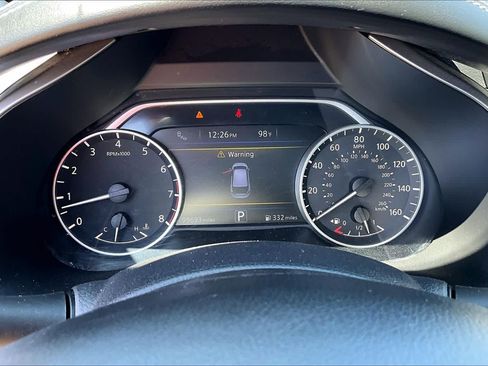 Used 2018 Nissan Murano SV FWD image 21