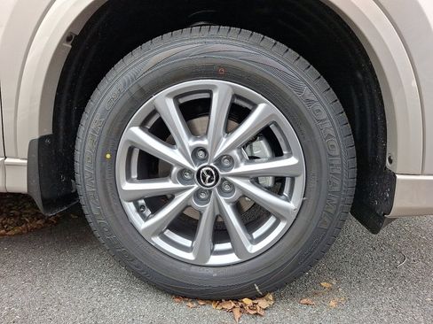 New 2025 MAZDA CX-5 AWD 2.5 S w/ Select Package image 4