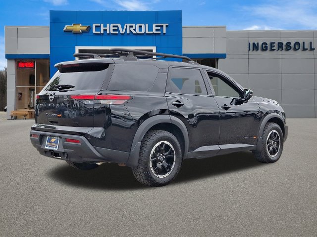 Used 2025 Nissan Pathfinder Rock Creek AWD/4WD image 24