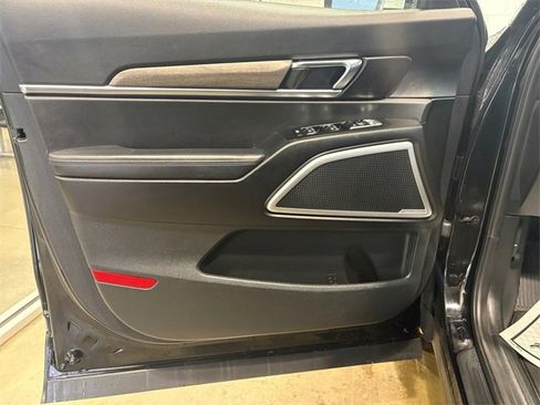 Used 2020 Kia Telluride EX w/ EX Premium Package image 18