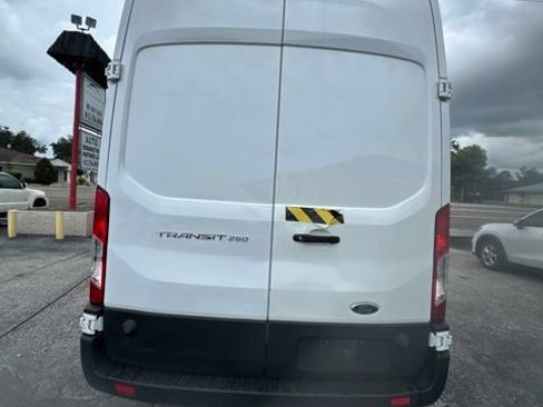 Used 2023 Ford Transit 250 148 High Roof Extended w/ Load Area Protection Package RWD image 6